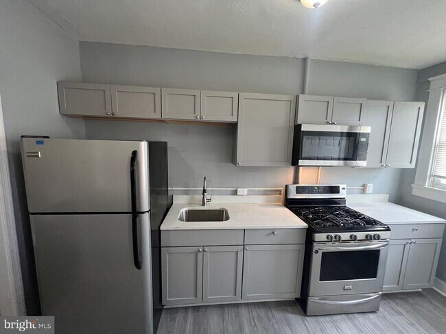 Foto del edificio - 2026 N Wolfe St