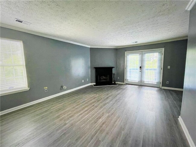Building Photo - 3524 Ashley Station Dr SW