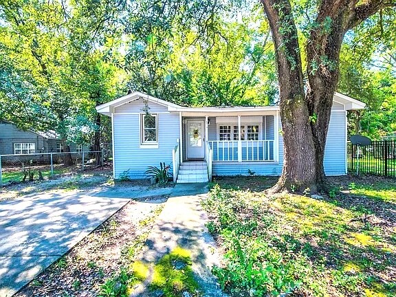 Primary Photo - 2315 James Bell Dr