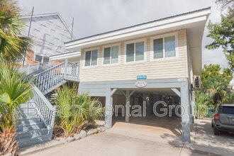 Building Photo - 4718 Seaview St