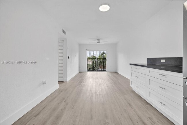 Foto del edificio - 1530 SW 2nd St