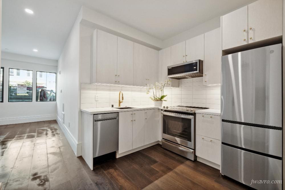Foto principal - 3231 16th St