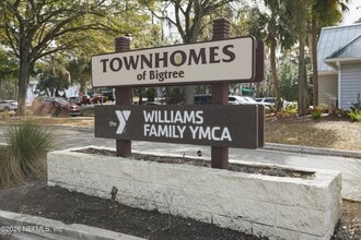 Building Photo - 10407 Big Tree Cir W