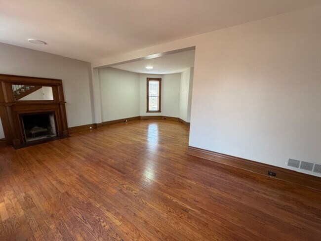 Foto del edificio - Coming Soon: Compton Heights Historic Haven