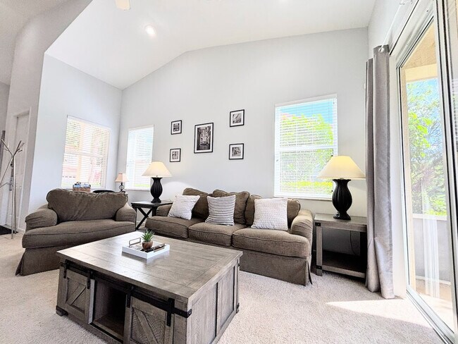 Foto del edificio - 9225 Wentworth Ln
