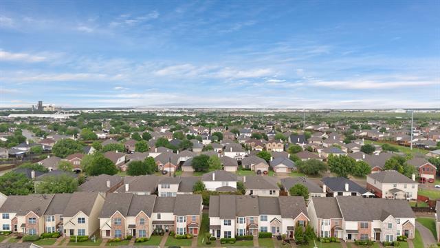 Foto del edificio - 5652 Giddyup Ln