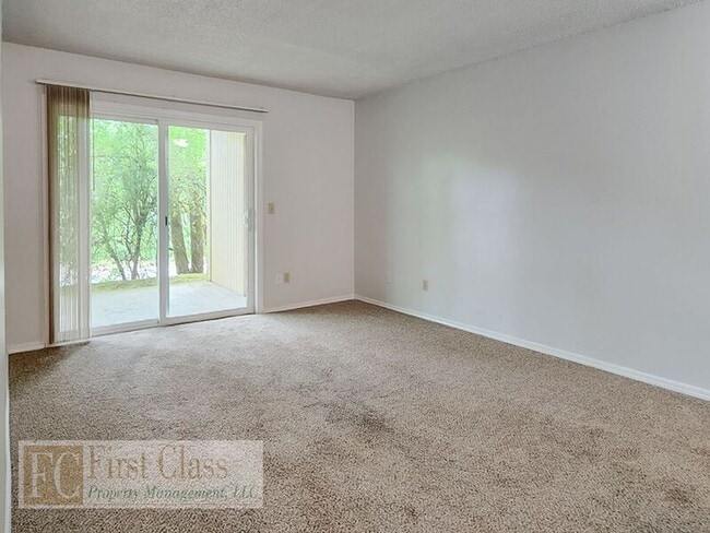 Photo - 3618 SW Beaverton Hillsdale Hwy Apartment