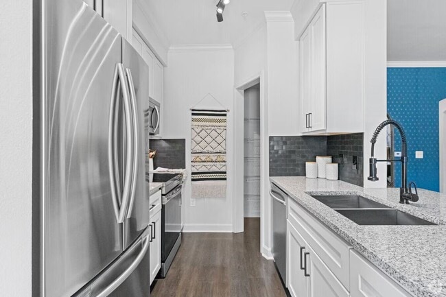 Photo - Step Into Stylish Comfort Apartment