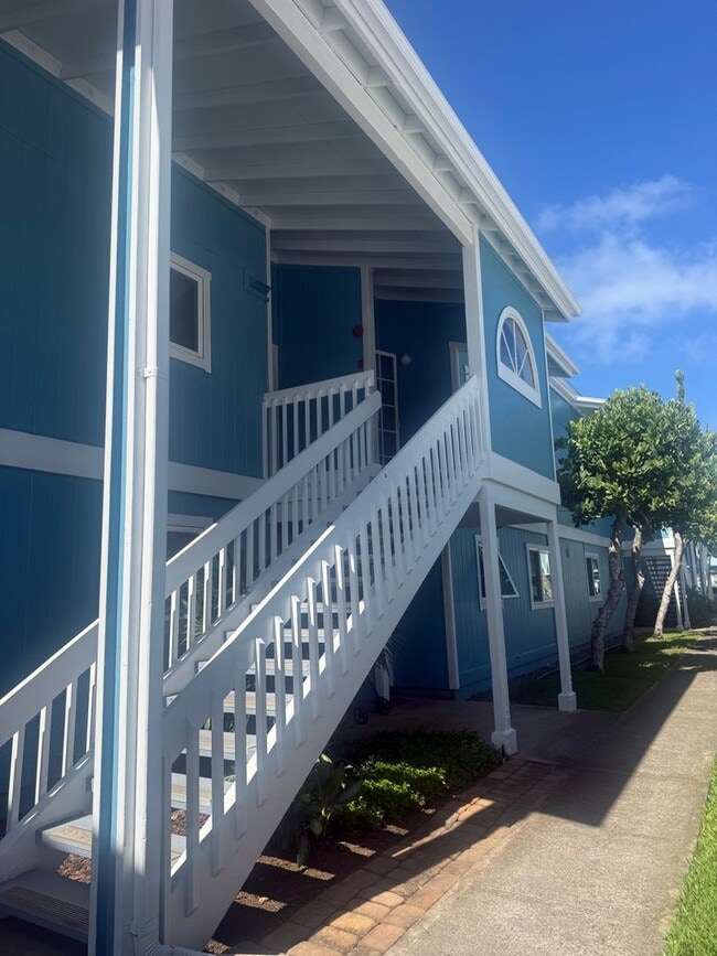 Building Photo - 355 Aoloa St