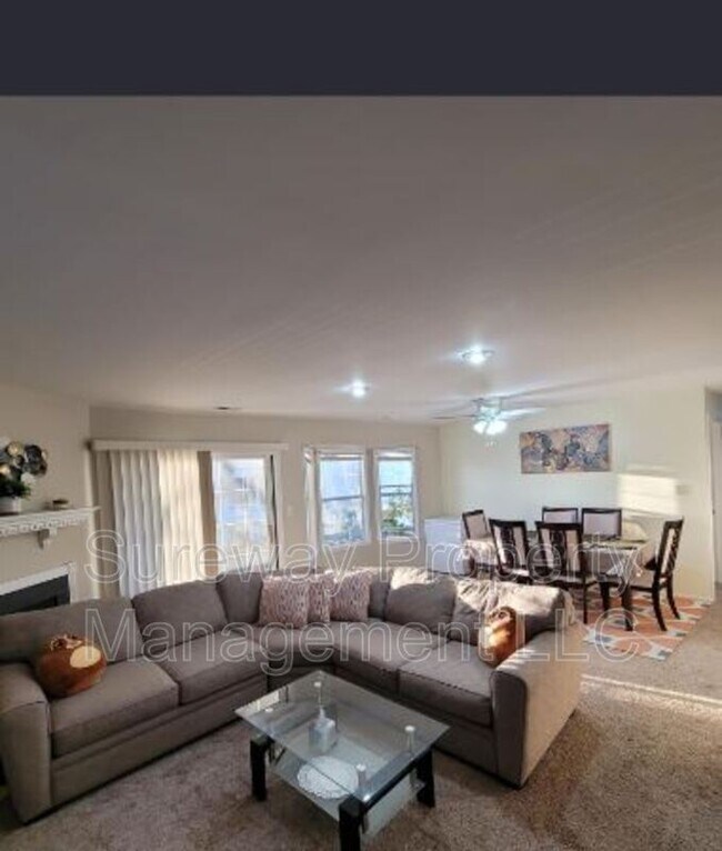 Foto del edificio - 108 Lowell Ct