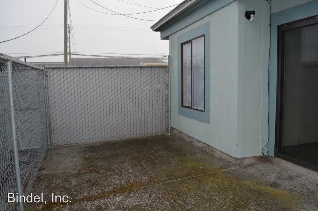 Building Photo - 2263 Fern St