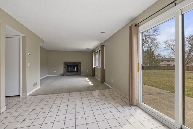 Foto del edificio - 9350 176th St W