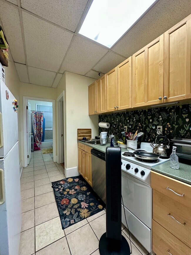 Foto del edificio - 903 Beacon St