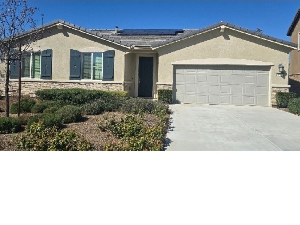 Foto principal - 1701 Old Wagon Dr