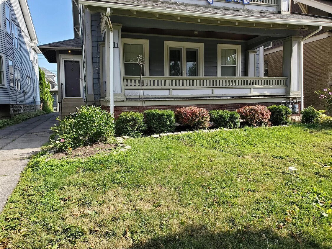 Primary Photo - 111 Fordham Dr
