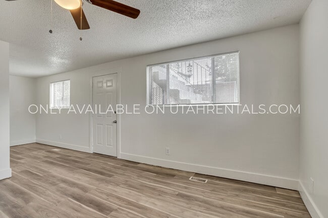 Building Photo - 539 Swenson Ave