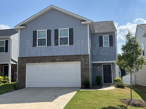 Building Photo - 2932 Egert Dr