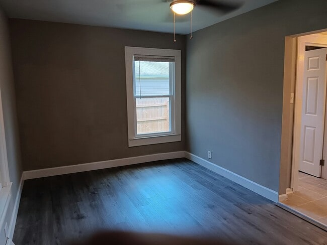 Building Photo - 3 Gallivan St