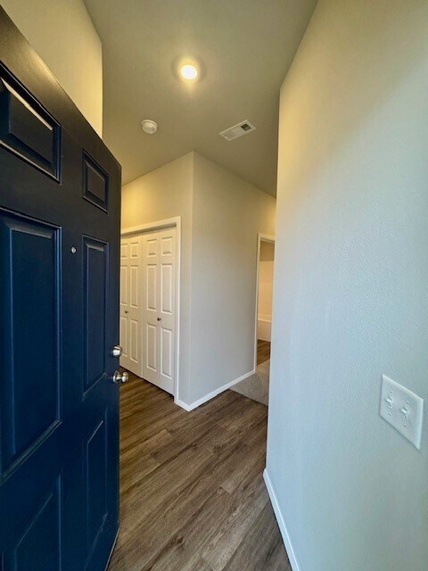 Foto del edificio - 1813 E Annette Dr