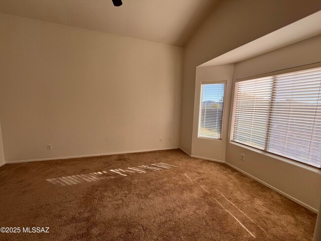 Foto del edificio - 13268 E Mesquite Flat Spring Dr