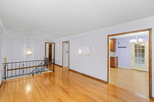 Foto del edificio - 2909 Cherry Hills Dr