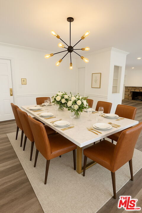 Building Photo - 813 Cinthia St