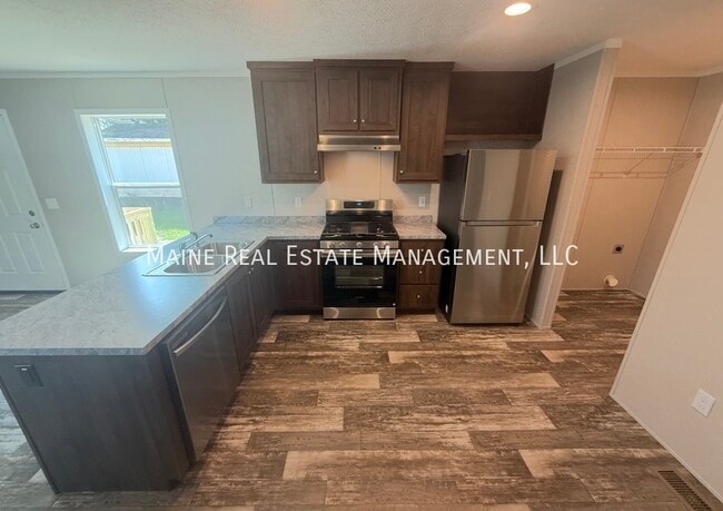 Building Photo - 438 Finson Rd