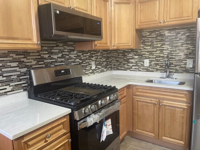 Foto del edificio - 1002 River St