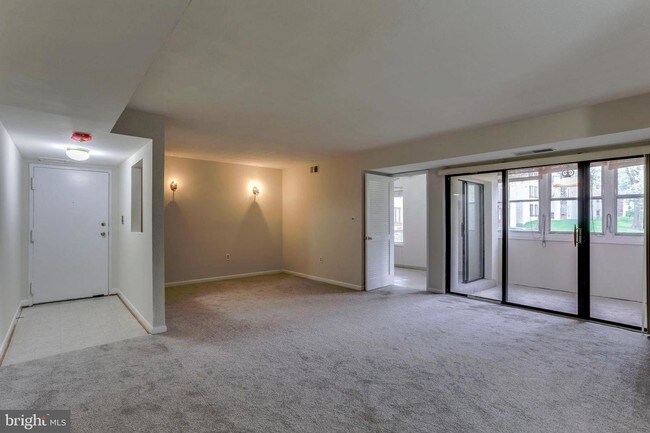 Foto del edificio - 5860 Thunder Hill Rd