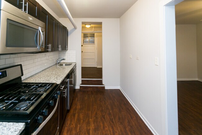 Foto del edificio - 1433 W Lunt Ave