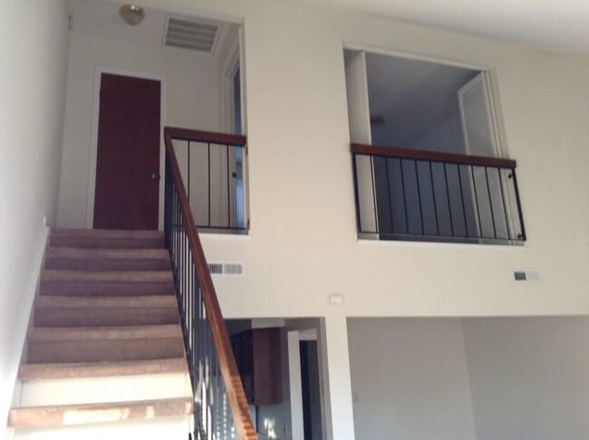 Building Photo - 1508 Fairfax Dr