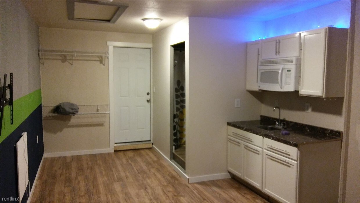 Foto principal - 3516 6th Ave NW