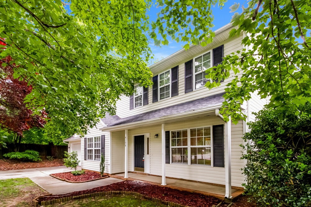 Foto principal - 4108 Sunbury Dr