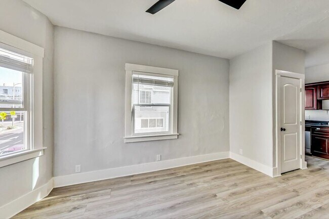 Foto del edificio - 1444 1st Ave Pl