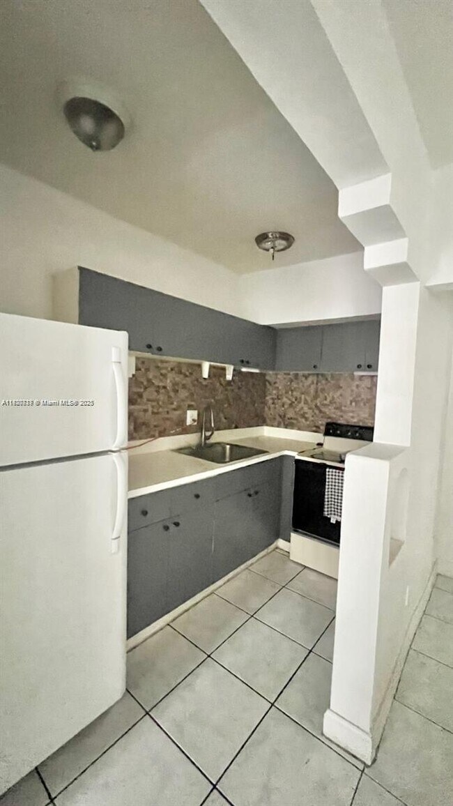 Foto del edificio - 235 77th St