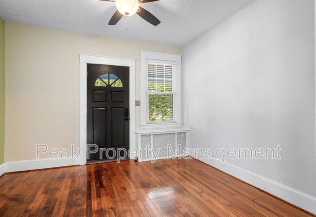 Building Photo - 4007 Chevy Chase St
