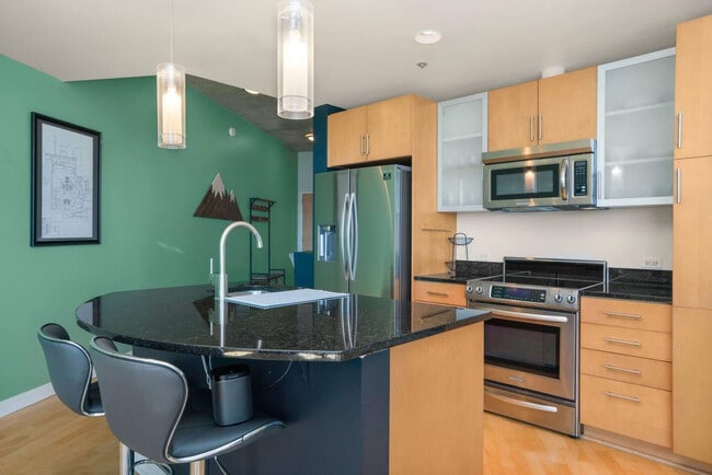 Foto del edificio - 1511 Champa St