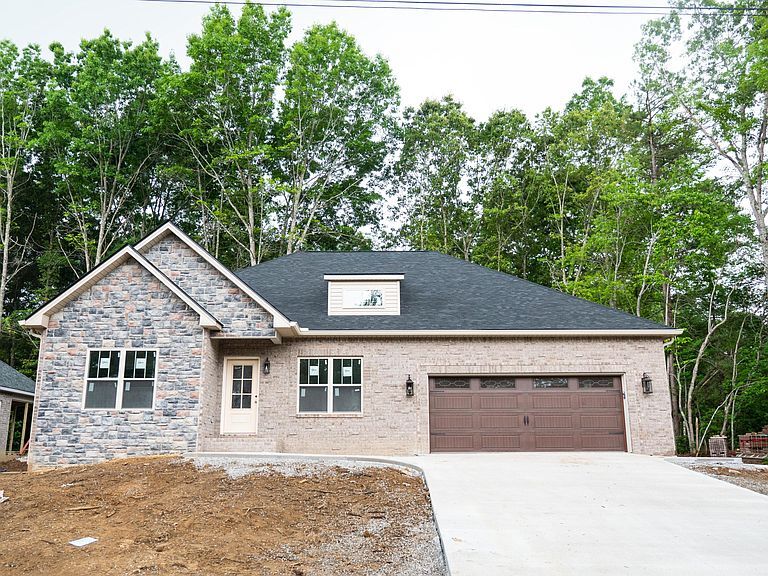 10 King John Ln, Crossville, TN 38558 House Rental in Crossville, TN