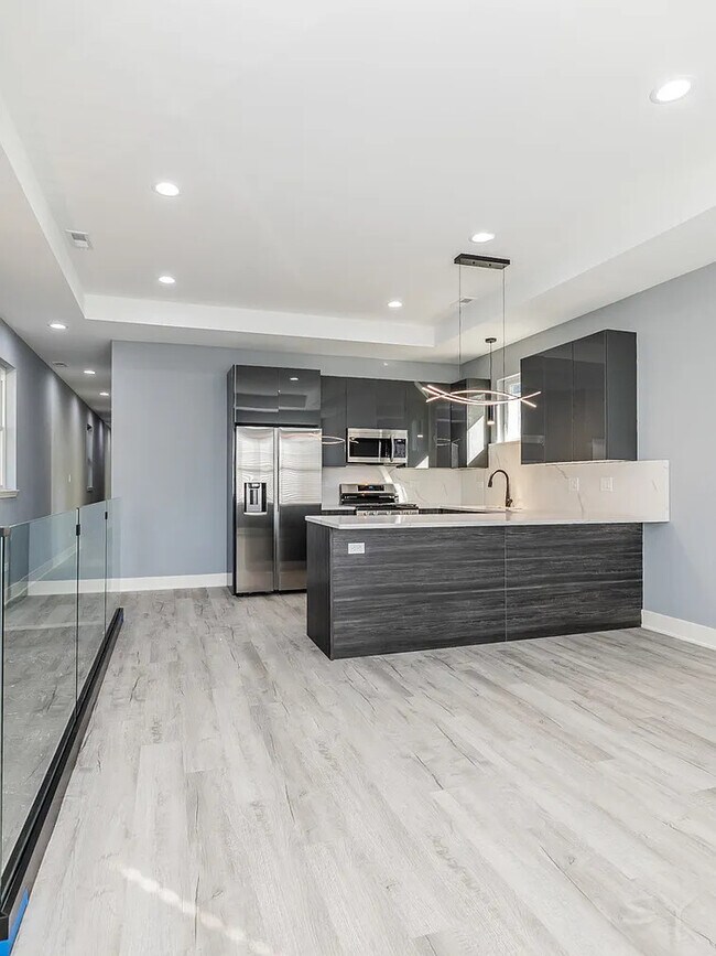 Foto del edificio - 2712 W 24th Pl