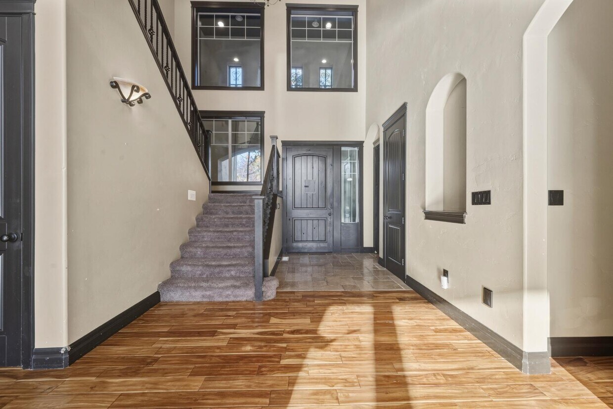 Foto principal - 1356 S Hidden Island Pl