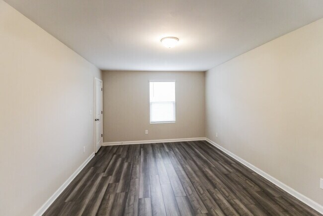Building Photo - 1071 Feldman Chase