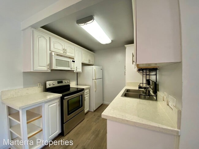 Building Photo - 1 br, 1 bath House - 20434 S Vermont Ave # 66