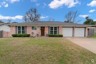 Building Photo - 2009 Northridge Dr