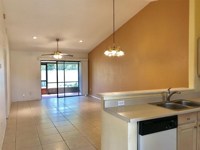 Foto del edificio - 50 SILVER OAK CIR