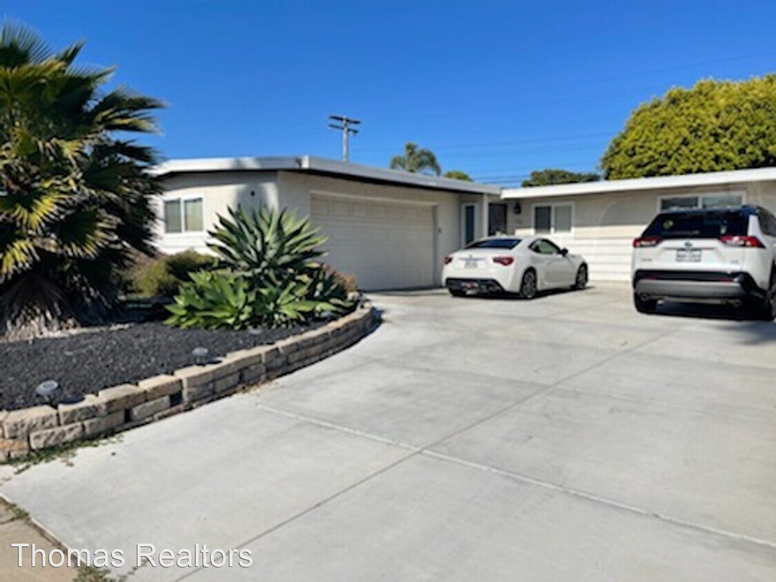 Primary Photo - 3 br, 2 bath House - 1321 East Lane