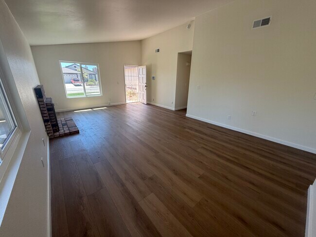 Foto del edificio - 7520 Woodbine Way