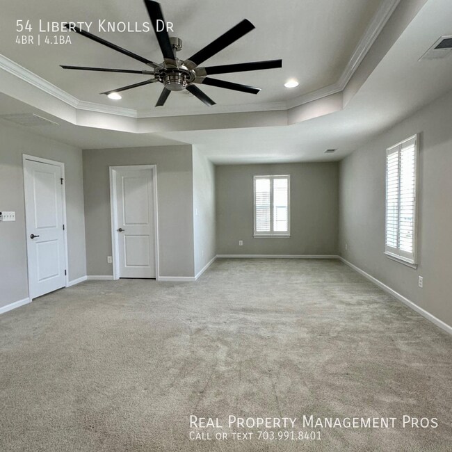 Building Photo - Just like NEW 4 Bed / 4.5 Bath Home in Sta...