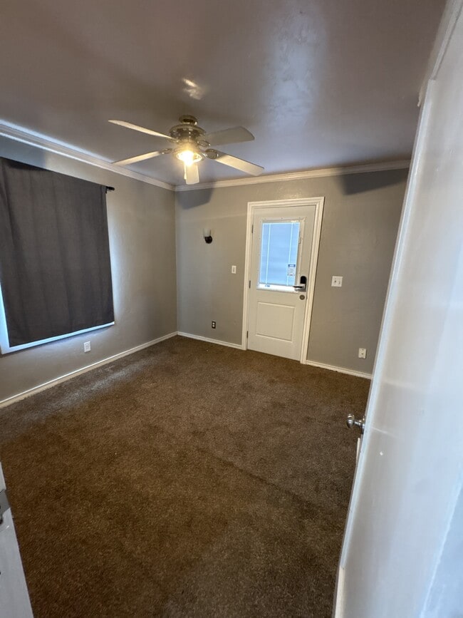 Building Photo - 1250 Hill St SE