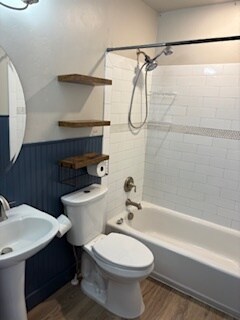 Building Photo - 2210 Jackson Ave