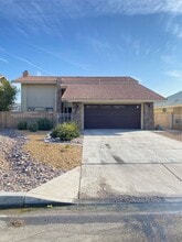 Building Photo - 13765 White Sail Dr